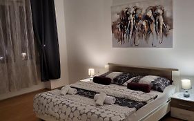 Rijeka Apartment With Free Parking And Large Balcony