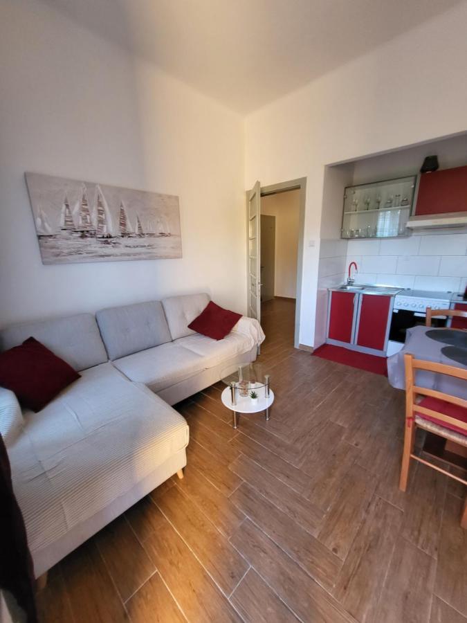 Rijeka Apartment With Free Parking And Large Balcony Esterno foto